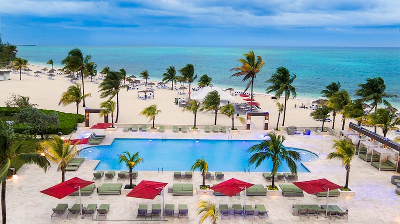 Viva Wyndham Fortuna Beach All Inclusive - beach front and pool